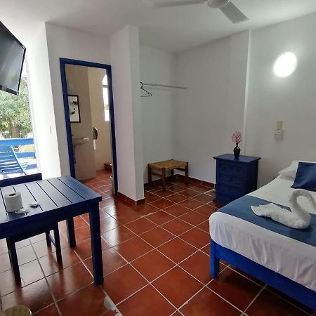 Hotel & Hostal Mayflower Puerto Escondido  Dış mekan fotoğraf