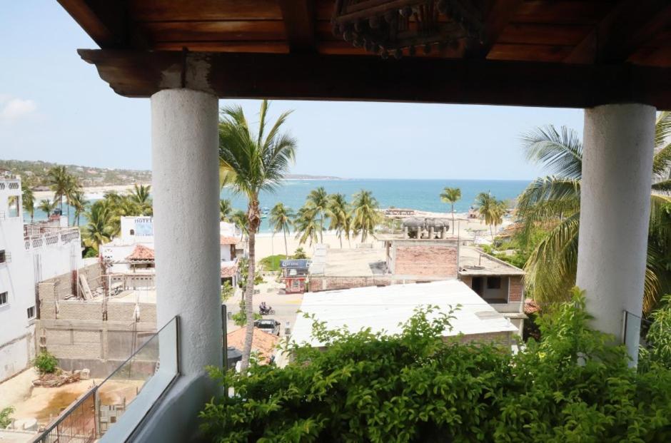 Hotel & Hostal Mayflower Puerto Escondido  Dış mekan fotoğraf