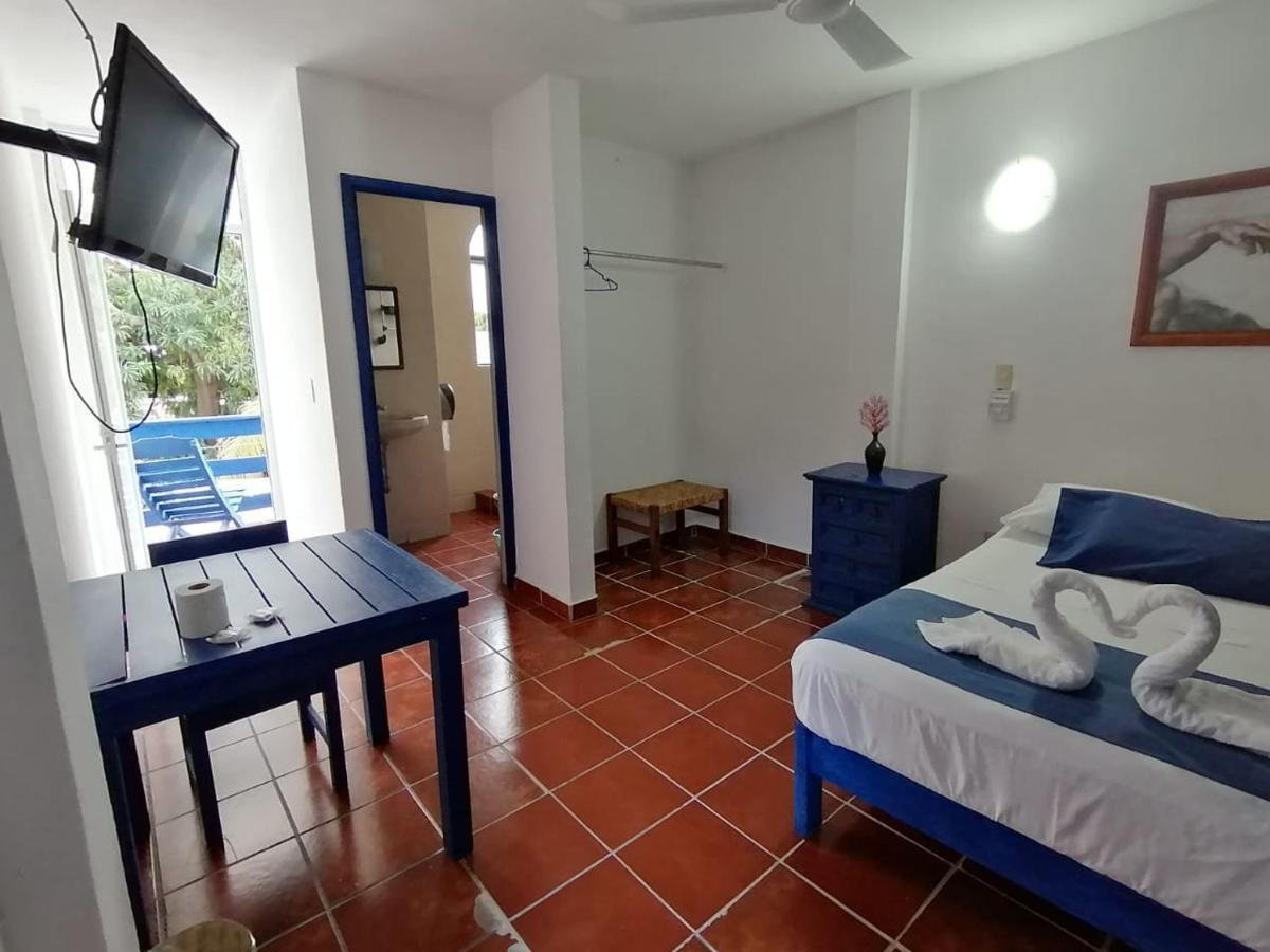 Hotel & Hostal Mayflower Puerto Escondido  Dış mekan fotoğraf